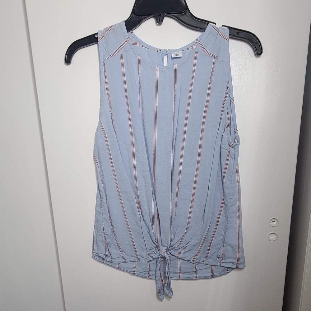 OLD NAVY BEACHY SHIRT